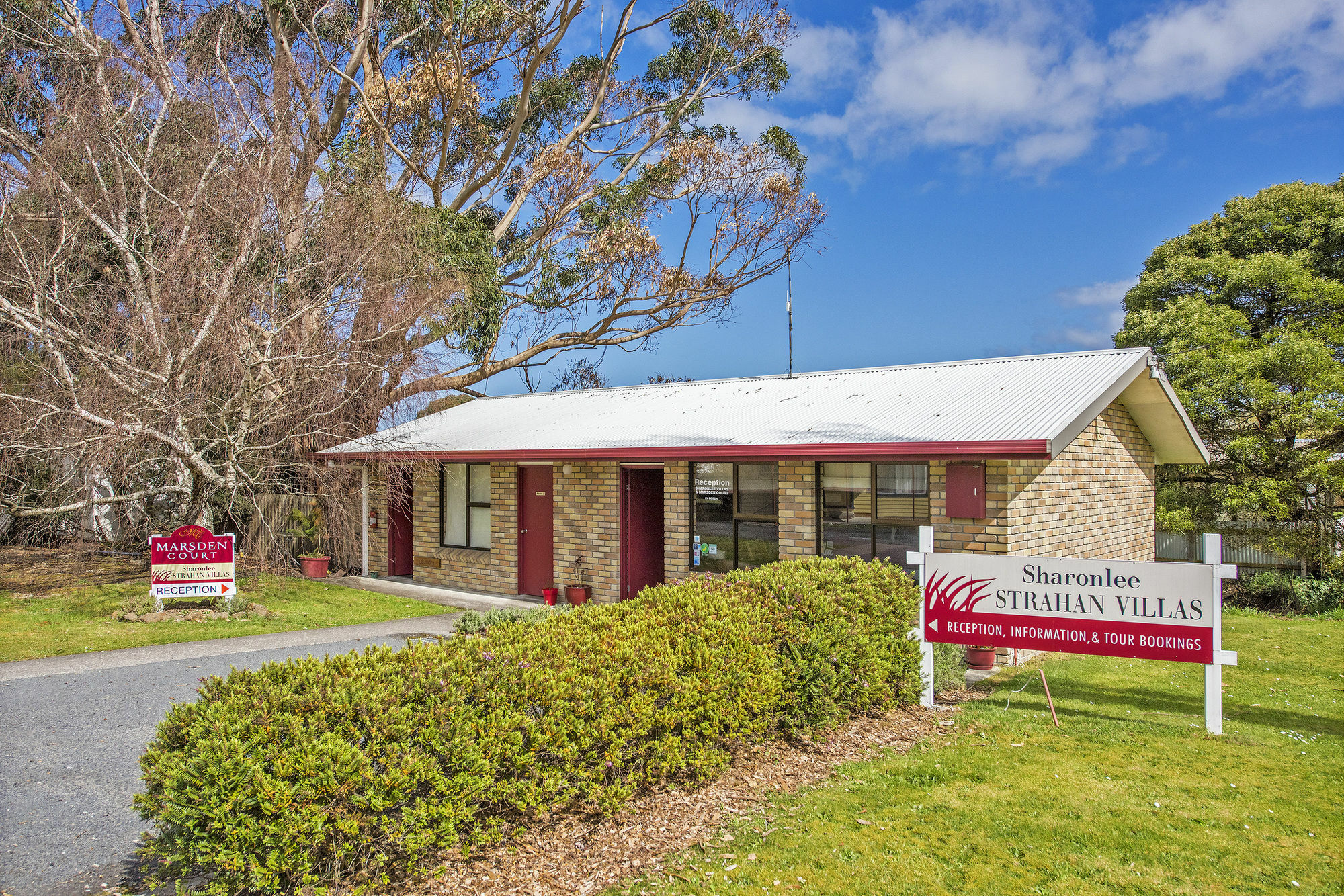 Marsden Court Apartments Now Incorporating Marsden Court And Sharonlee Strahan Villas Eksteriør bilde